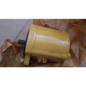 John Deere Linde Hydraulic Pump 0009810097 / AT152011 Made in Germany