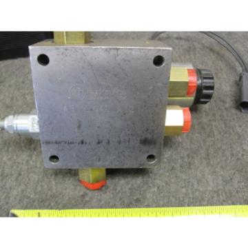 REXROTH PROPORTIONAL HYDRAULIC VALVE R900561274 WITH BLOCK