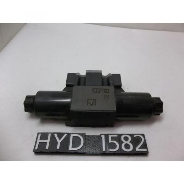 Nachi SSG01C6RD2E31 Hydraulic Wet Type Magnetic Solenoid Valve HYD1582 #2 image