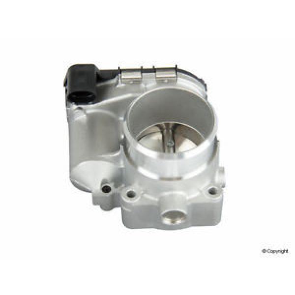 Bosch Fuel Injection Throttle Body fits 2000-2005 Volkswagen Passat #1 image
