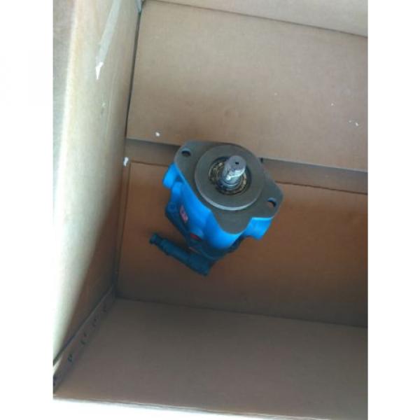 Vickers Eaton Hydraulic Axial Piston Pumps PVB29 RS #4 image